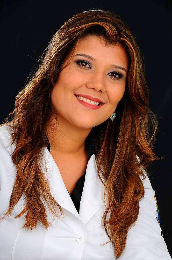 Dr-Nathalia